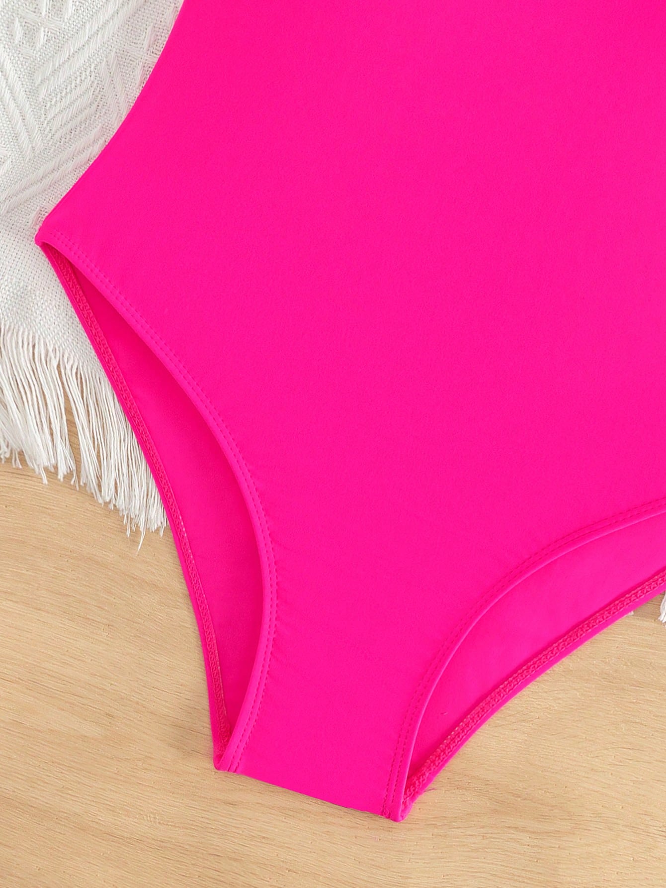 Tween Girls One-Piece Swimsuit With Adjustable Cross Straps, Suitable For Swimming, Summer Vacation, Beach And Seaside