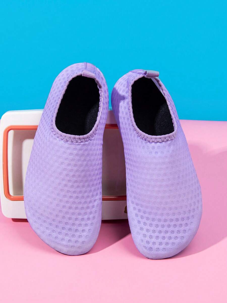 Boys black plain aqua socks featuring a slip-on rib-knit design, breathable fabric upper, mesh insole, and non-slip TPR outsole.