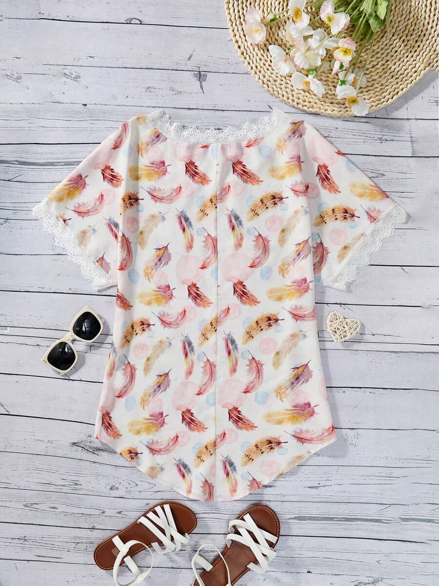 Multicolor loose casual vacation fringed cover up for tween girls featuring short sleeves, round neck, contrast lace details, and knitted braided decoration.