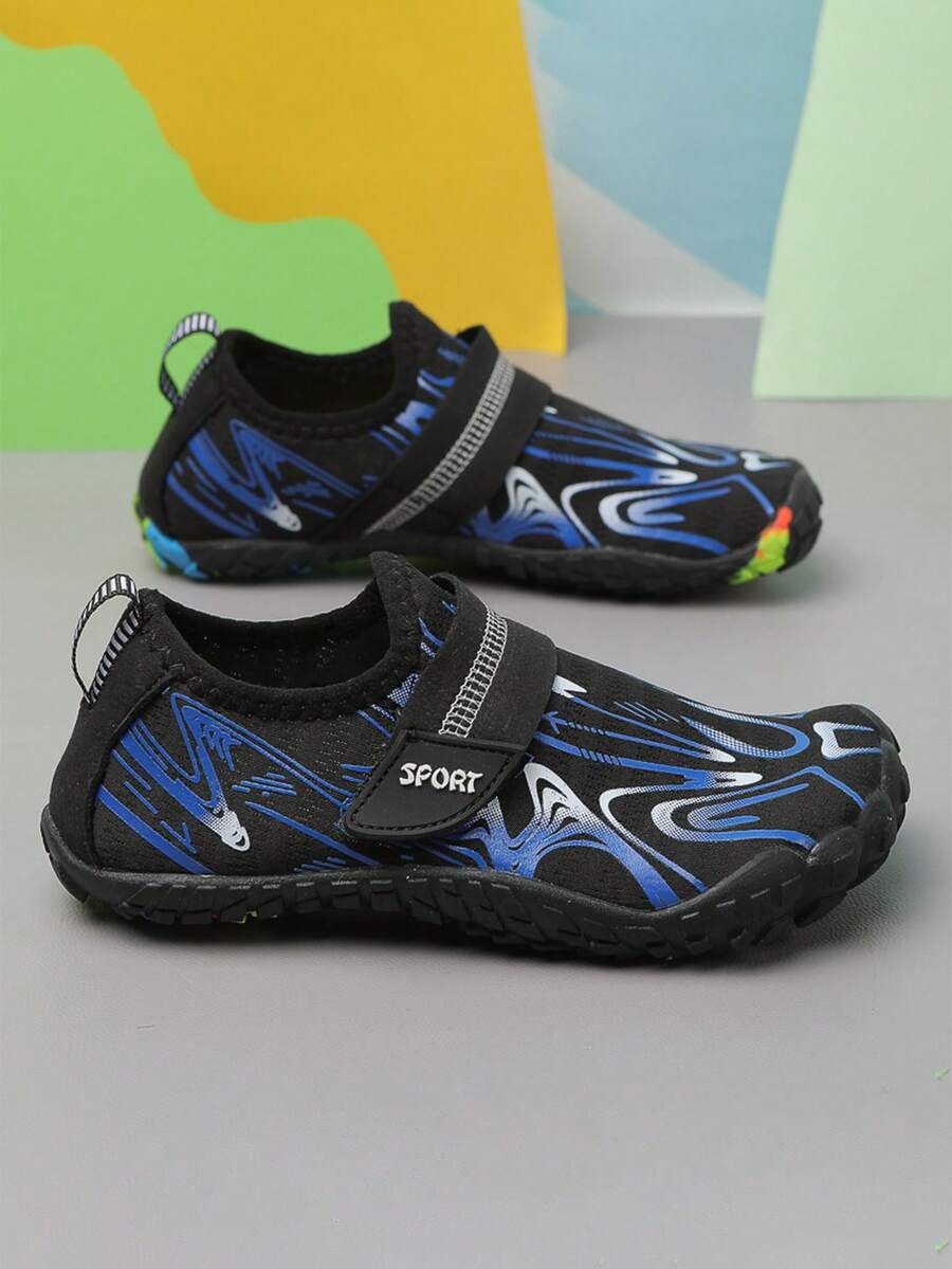 Children's water shoes featuring a breathable mesh upper, hook and loop closure, luminous details, and a non-slip outsole for boys and girls.