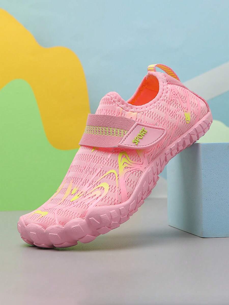 Children's water shoes featuring a breathable mesh upper, hook and loop closure, luminous details, and a non-slip outsole for boys and girls.