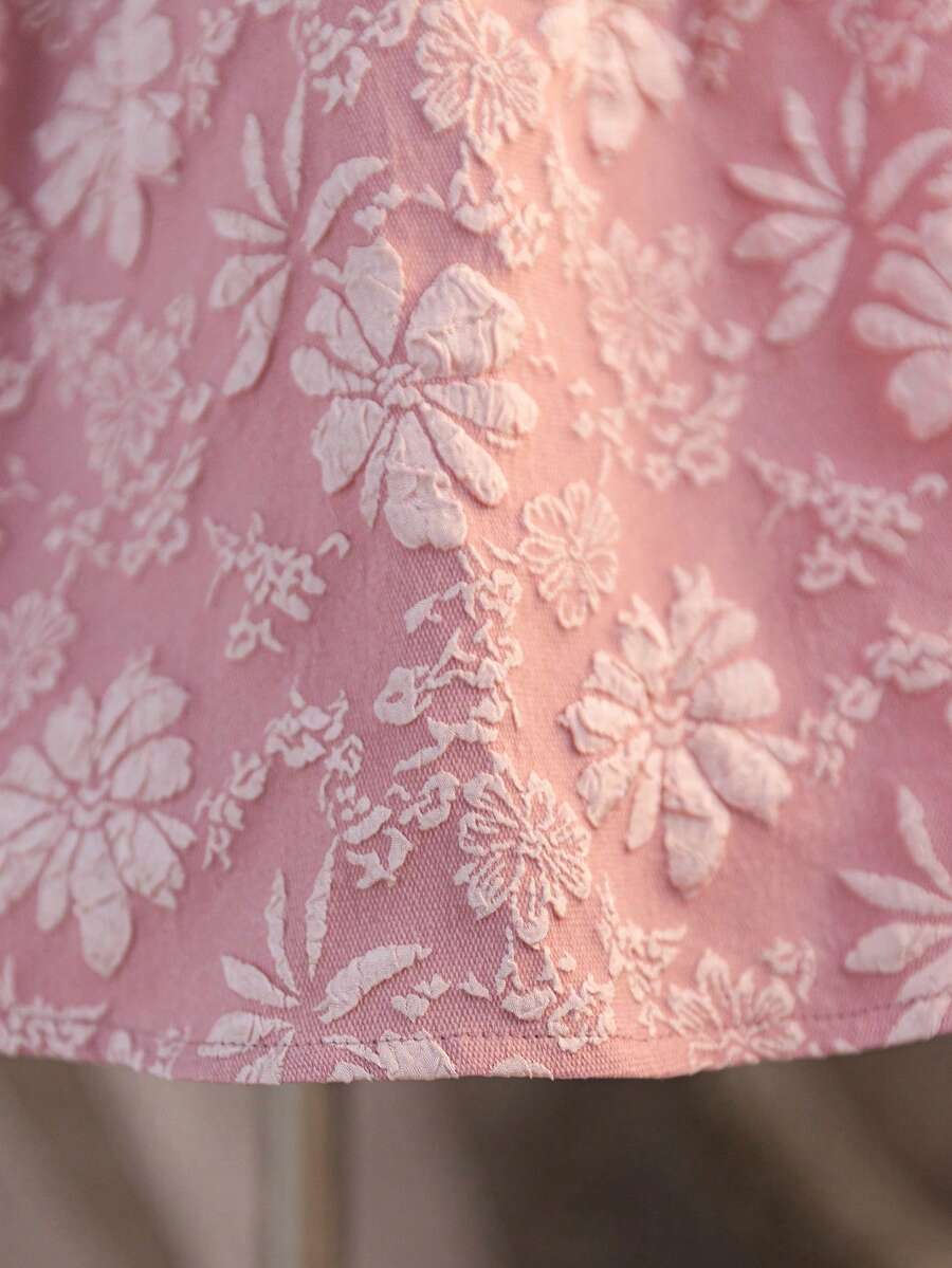 Tween girl pink floral A-line dress featuring square neck, flounce short sleeves, high waist, and flared ruffle hem.