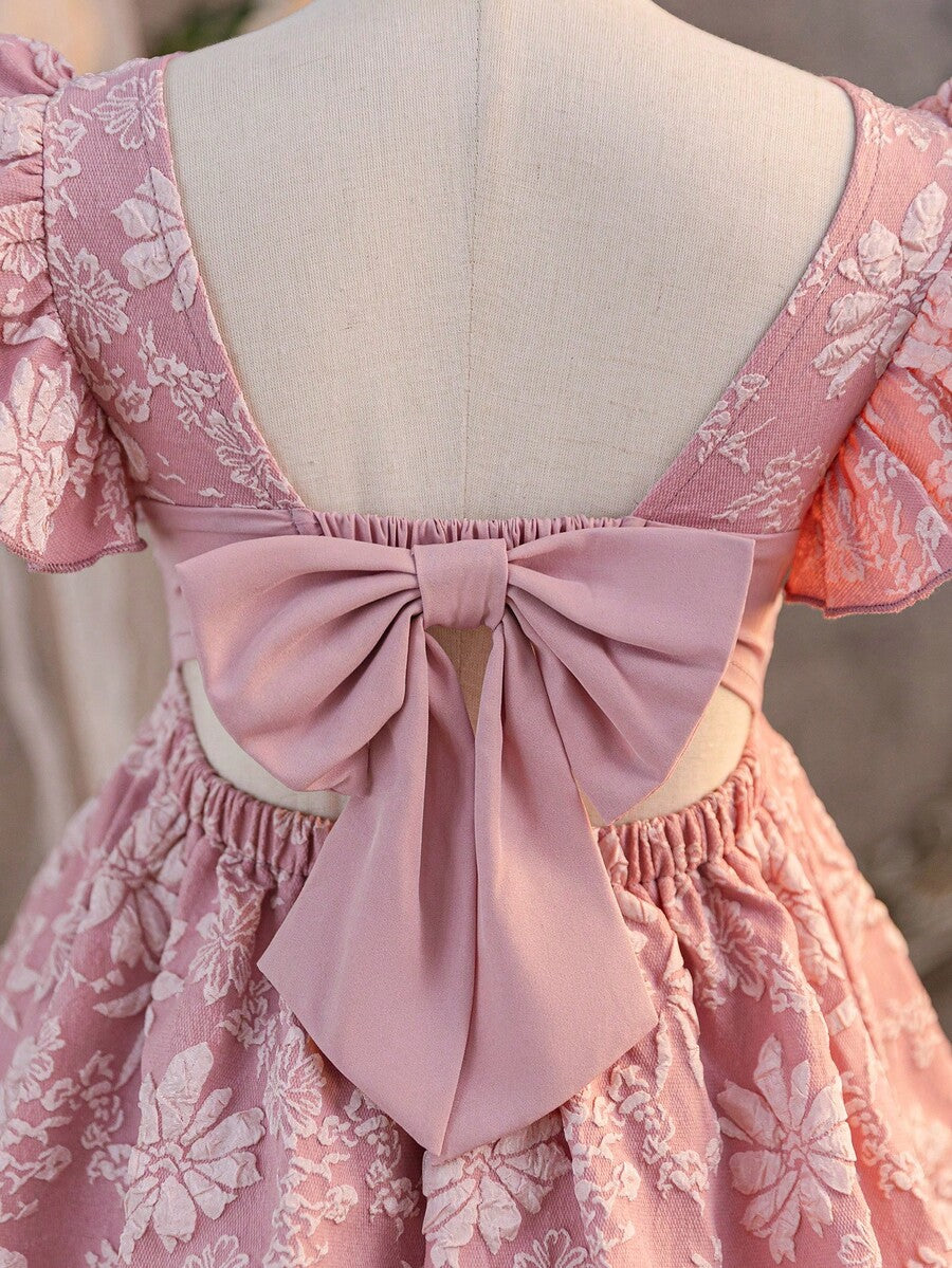 Tween girl pink floral A-line dress featuring square neck, flounce short sleeves, high waist, and flared ruffle hem.
