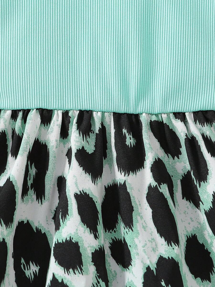 Tween girls casual short sleeve mini dress featuring a round neck, high waist, and flared A-line silhouette.