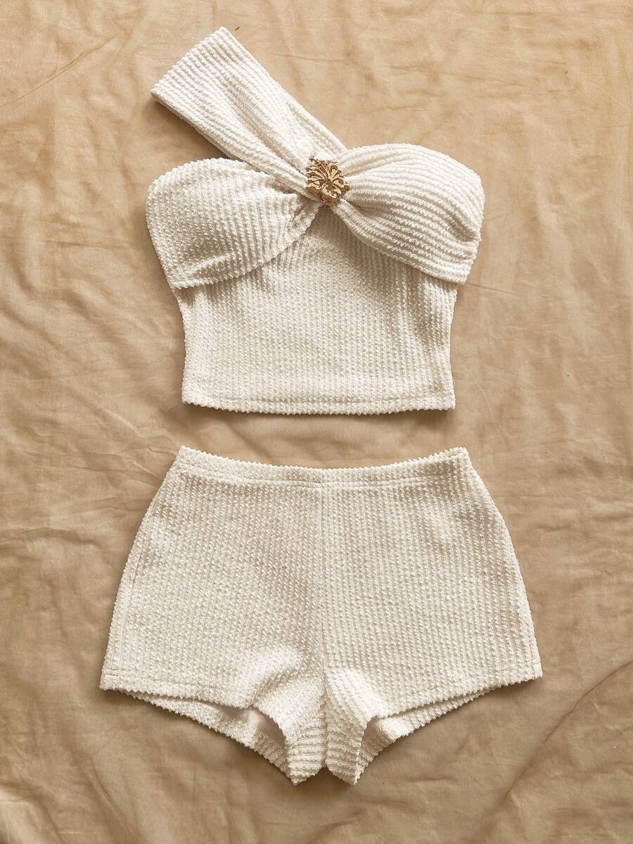 Tween girls apricot knitted texture halter top and elastic waistband shorts set.