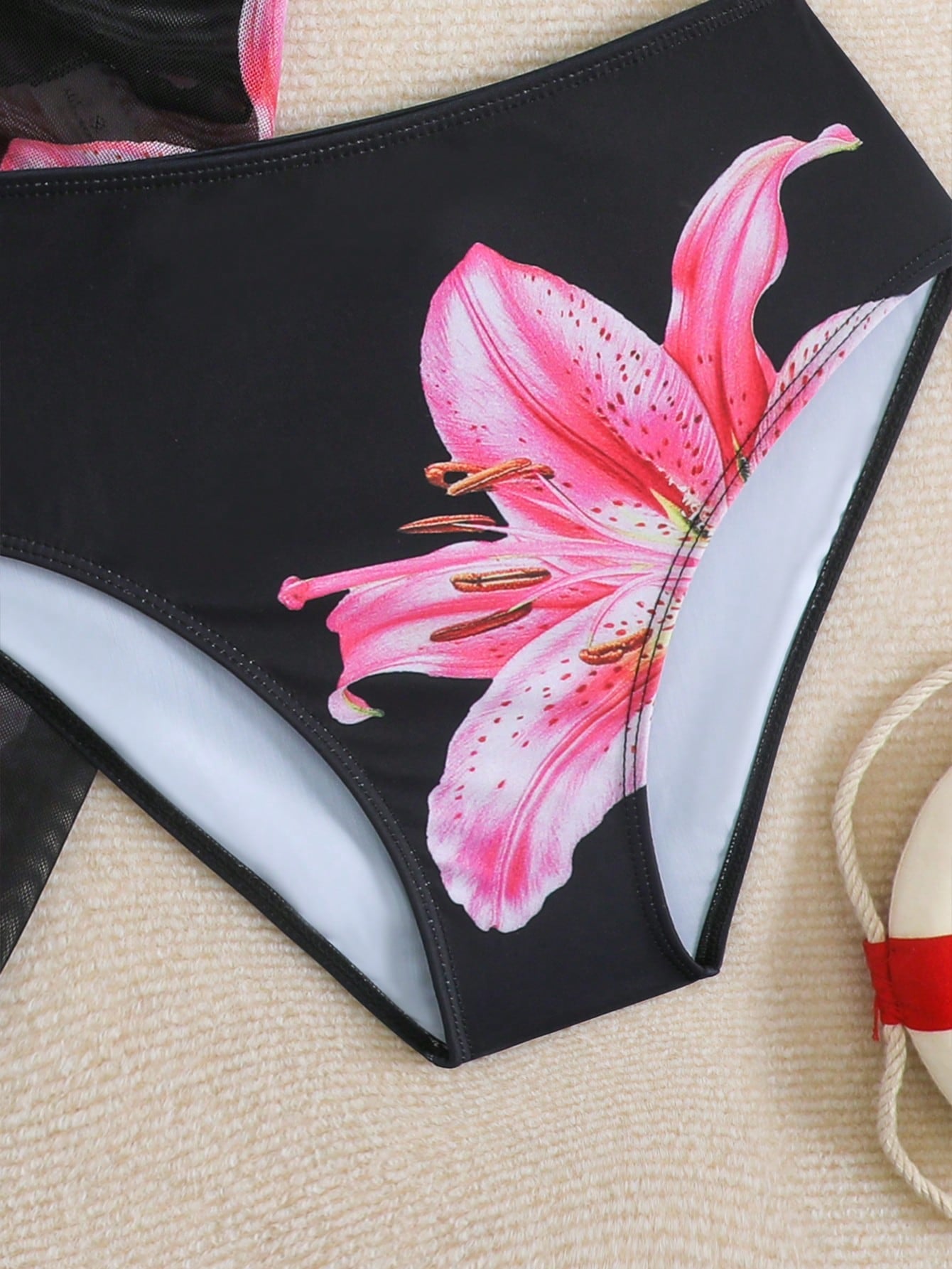 Cute Girls' Ditsy Floral Triangle Bikini Set (Print Randomly)