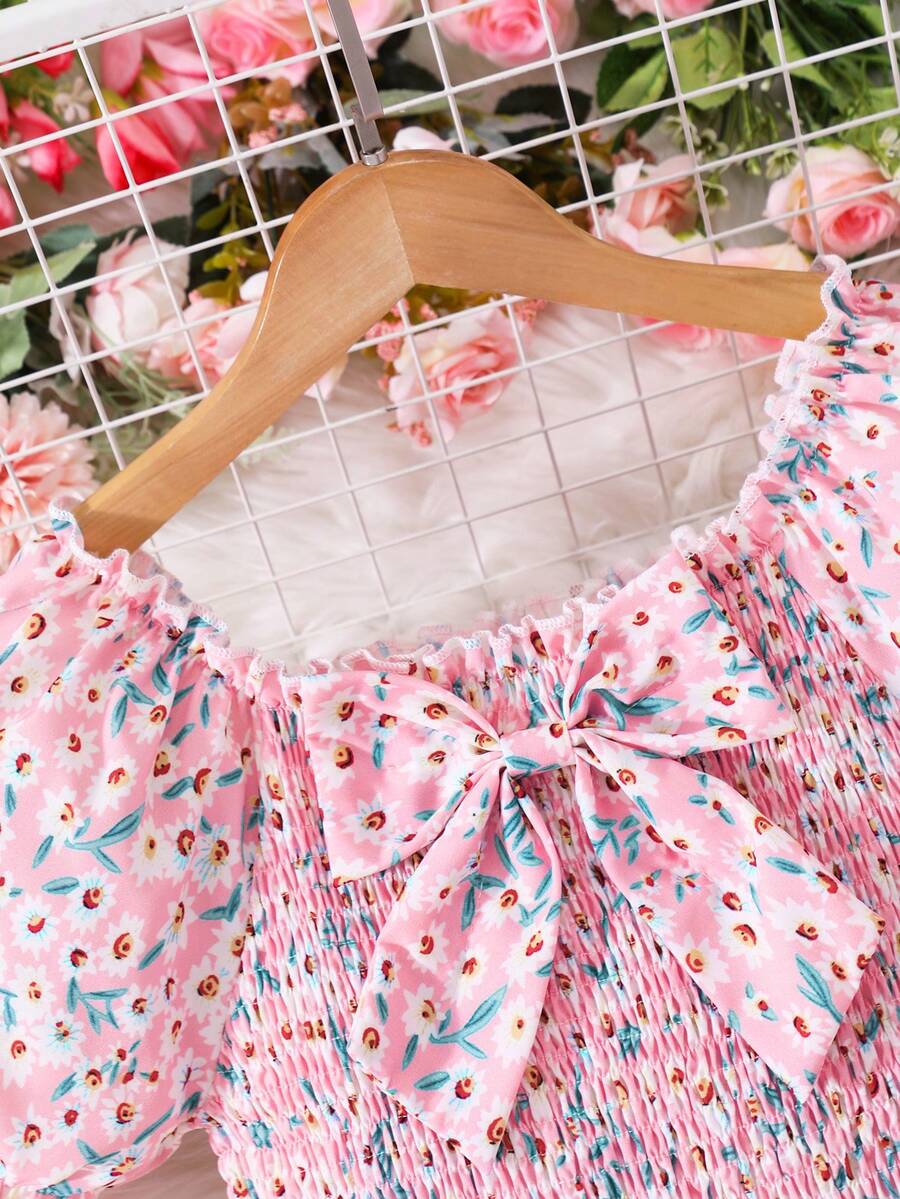 Tween girls black and white geometric short sleeve midi dress with square neck and bow front decor