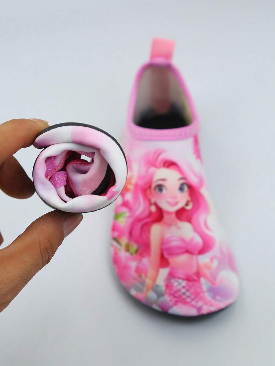 Pink kids quick-dry slip-on water shoes with breathable upper and non-slip TPR outsole.