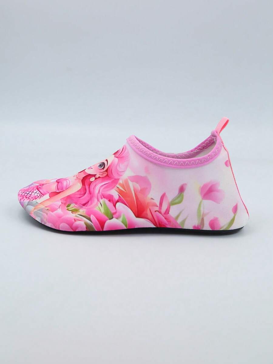 Pink kids quick-dry slip-on water shoes with breathable upper and non-slip TPR outsole.