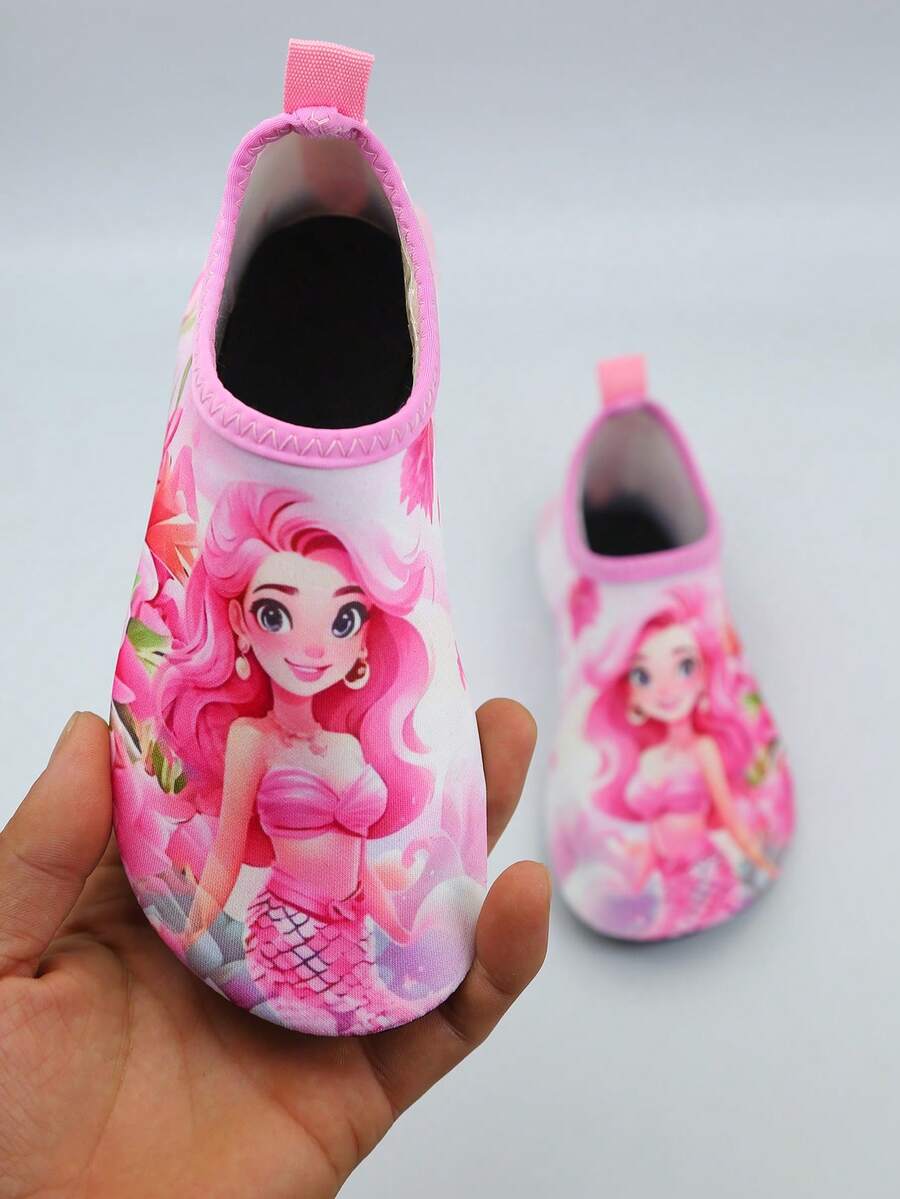 Pink kids quick-dry slip-on water shoes with breathable upper and non-slip TPR outsole.