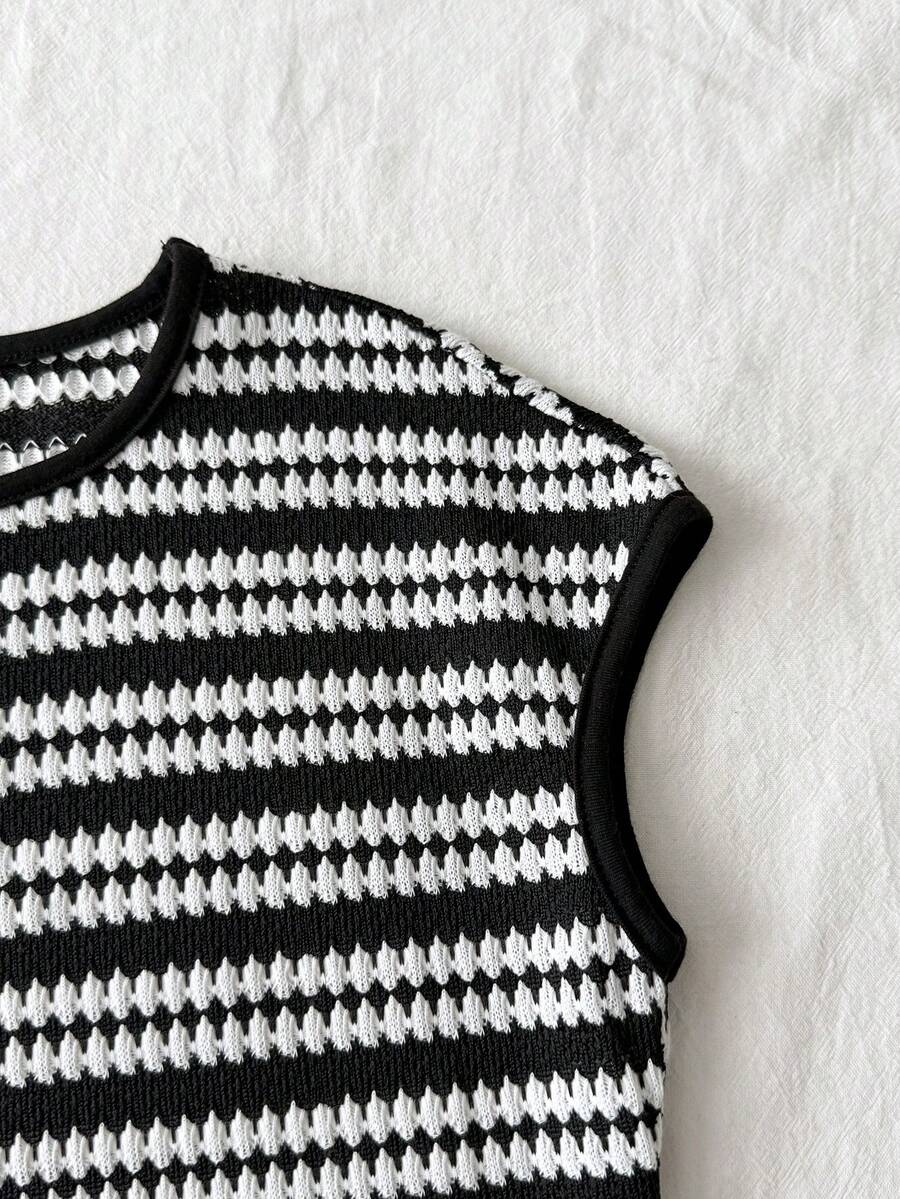 Brown striped knit long dress for tween girls featuring short sleeves, round neck, slim fit, and pencil hem split detail.