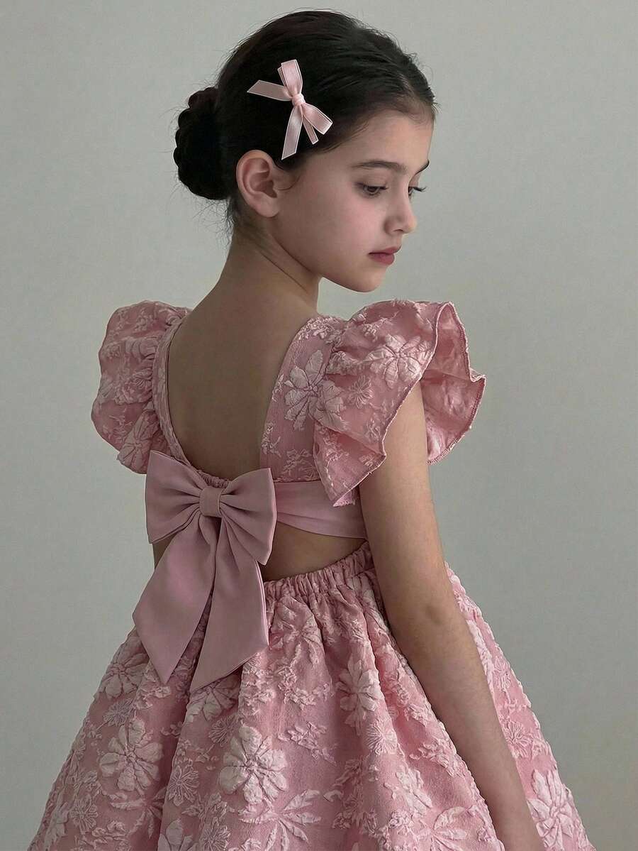 Tween girl pink floral A-line dress featuring square neck, flounce short sleeves, high waist, and flared ruffle hem.