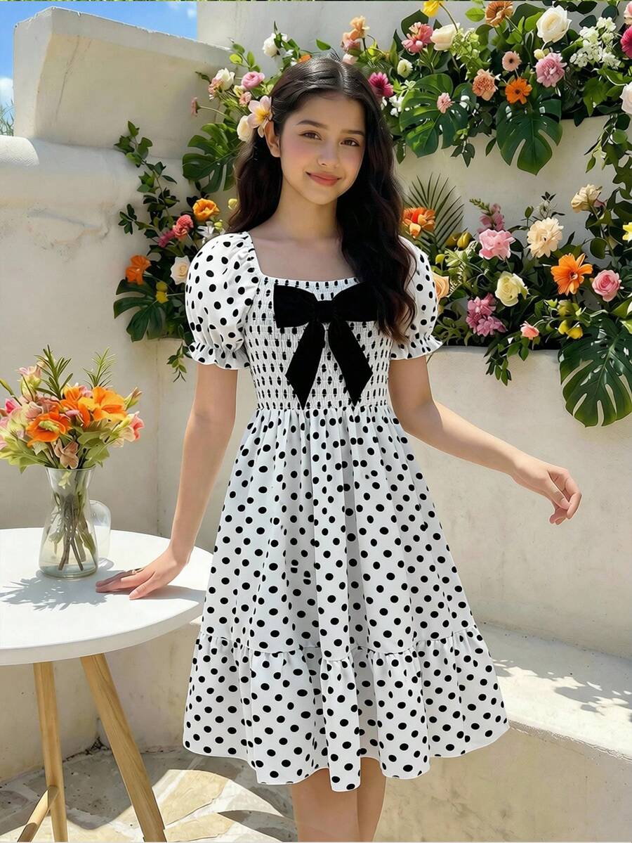 Tween girls black and white geometric short sleeve midi dress with square neck and bow front decor