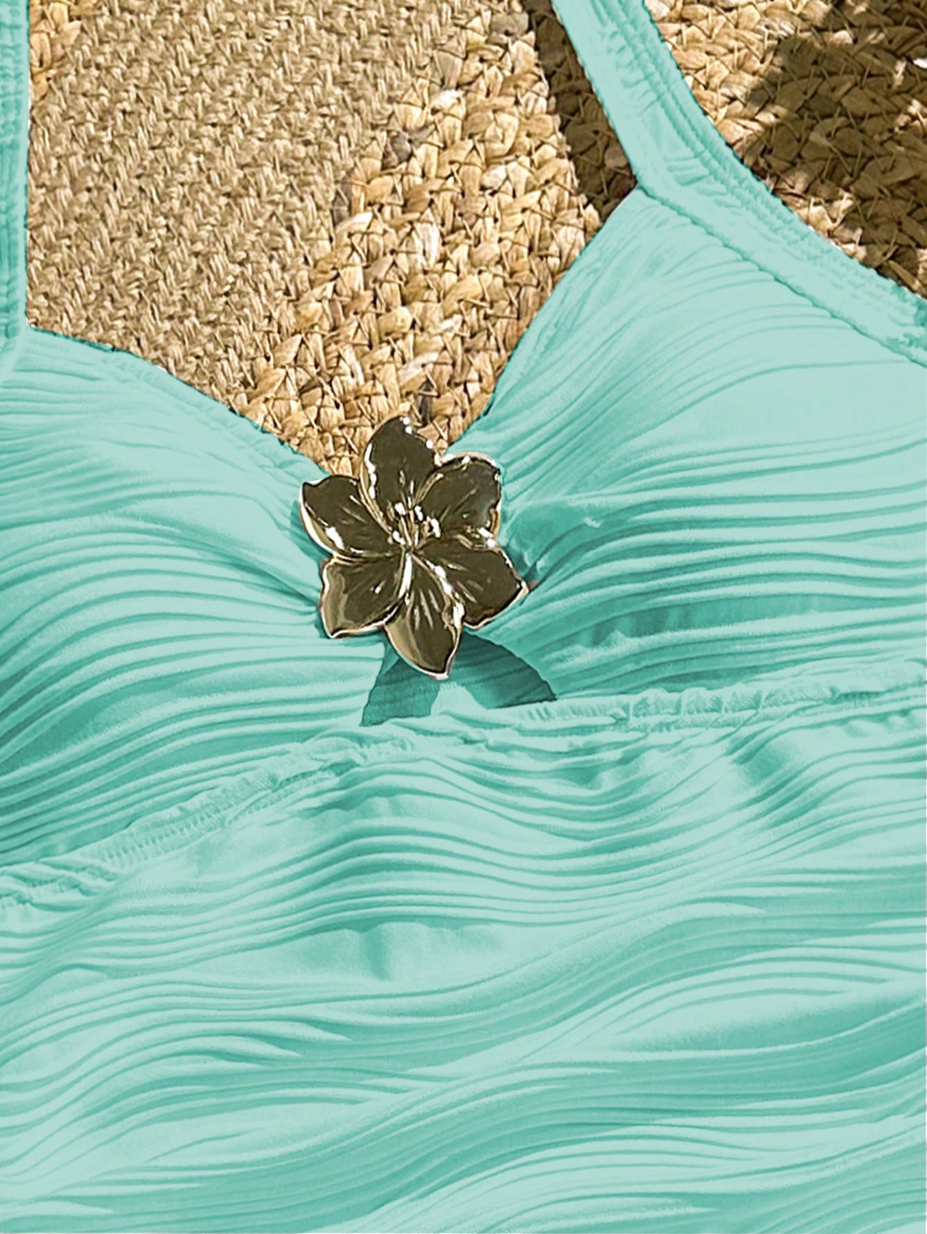 Tween girls 2-piece bikini swimwear set in black with a wave-pattern geometric design, featuring halter neckline, wireless top, and high-waist short bottoms with starfish and shell decor.