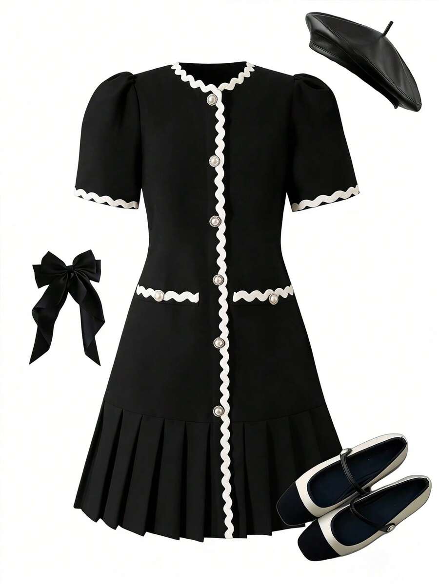 Tween girls apricot short-sleeve pleated smock dress with 3D bow decor and round neckline.