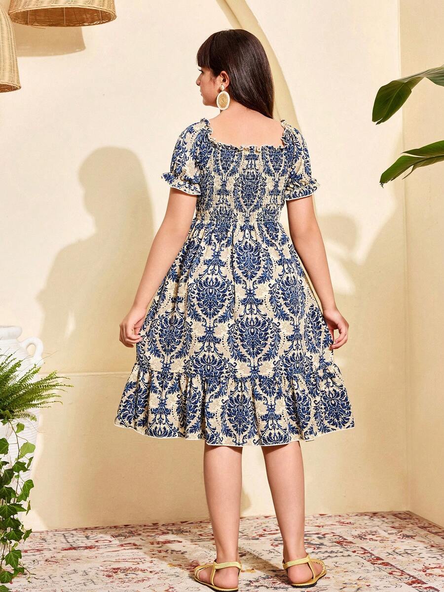 Tween girls black and white geometric short sleeve midi dress with square neck and bow front decor