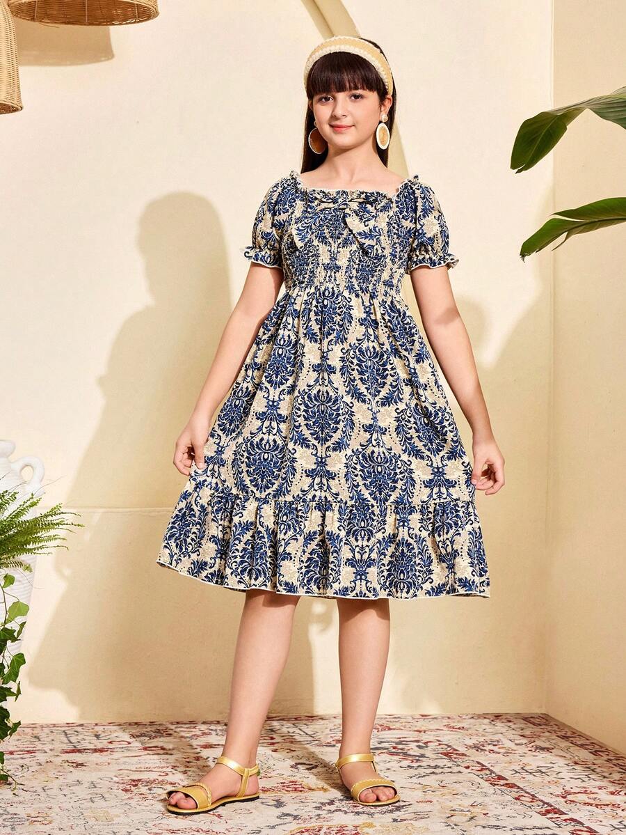 Tween girls black and white geometric short sleeve midi dress with square neck and bow front decor