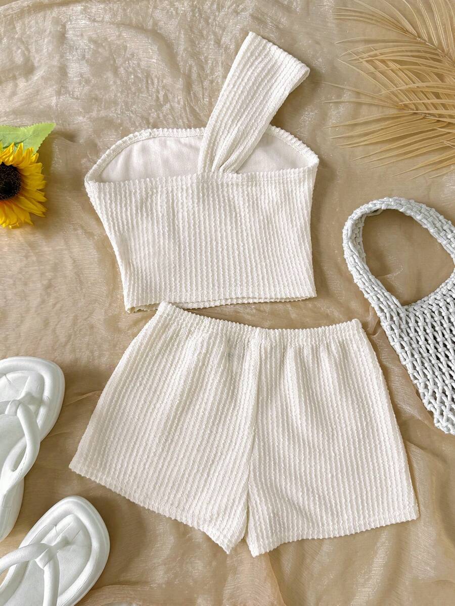 Tween girls apricot knitted texture halter top and elastic waistband shorts set.