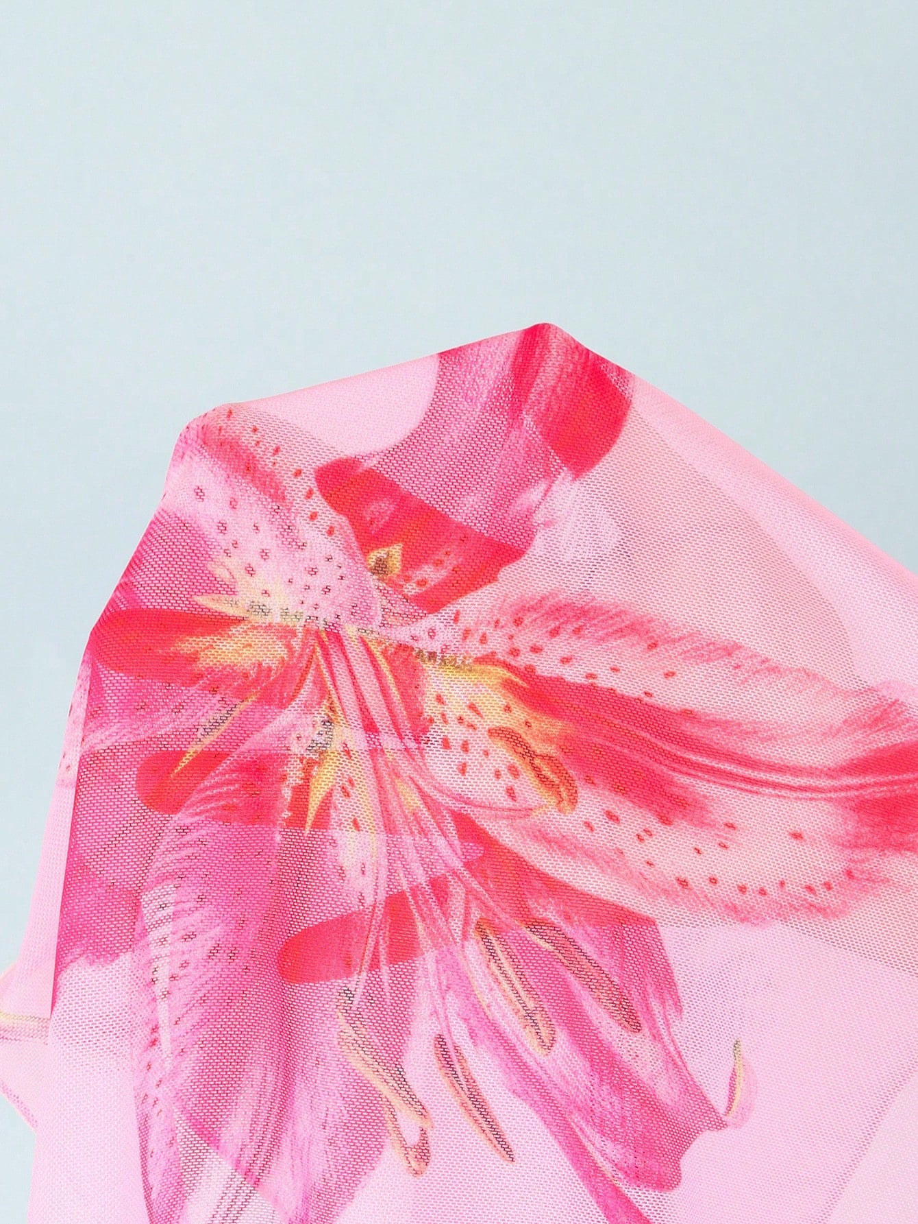 Cute Girls' Ditsy Floral Triangle Bikini Set (Print Randomly)