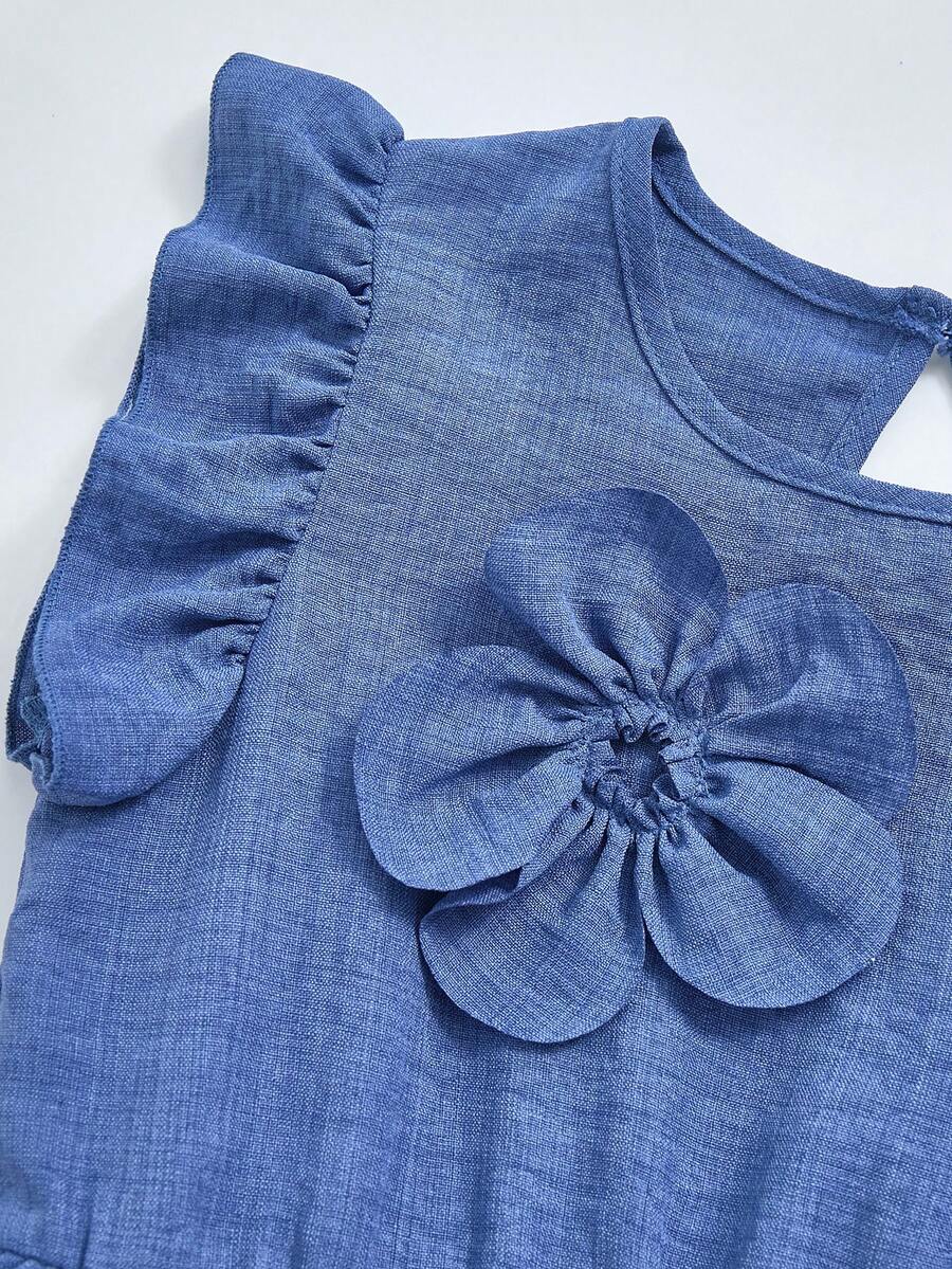 Tween girls dusty blue casual A-line dress with round neck, ruffle accents, high waist, and flared hem.