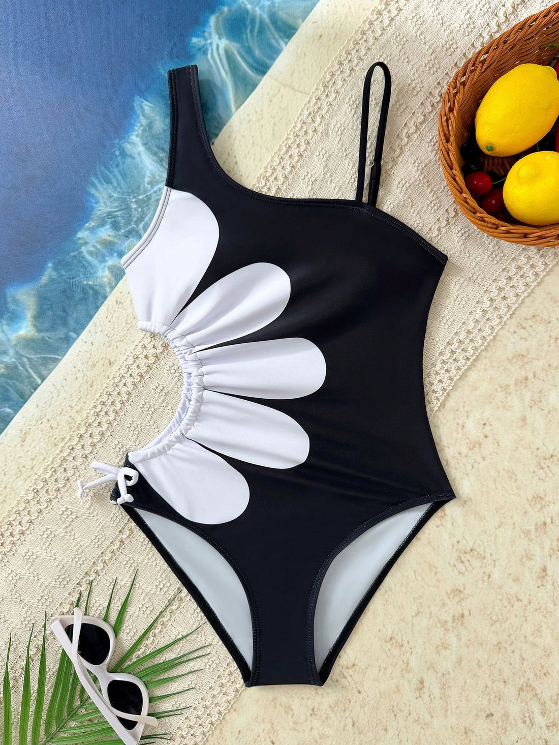 Casual Side Cut-Out Design White Floral Print Tween Girls' One-Piece Swimsuit