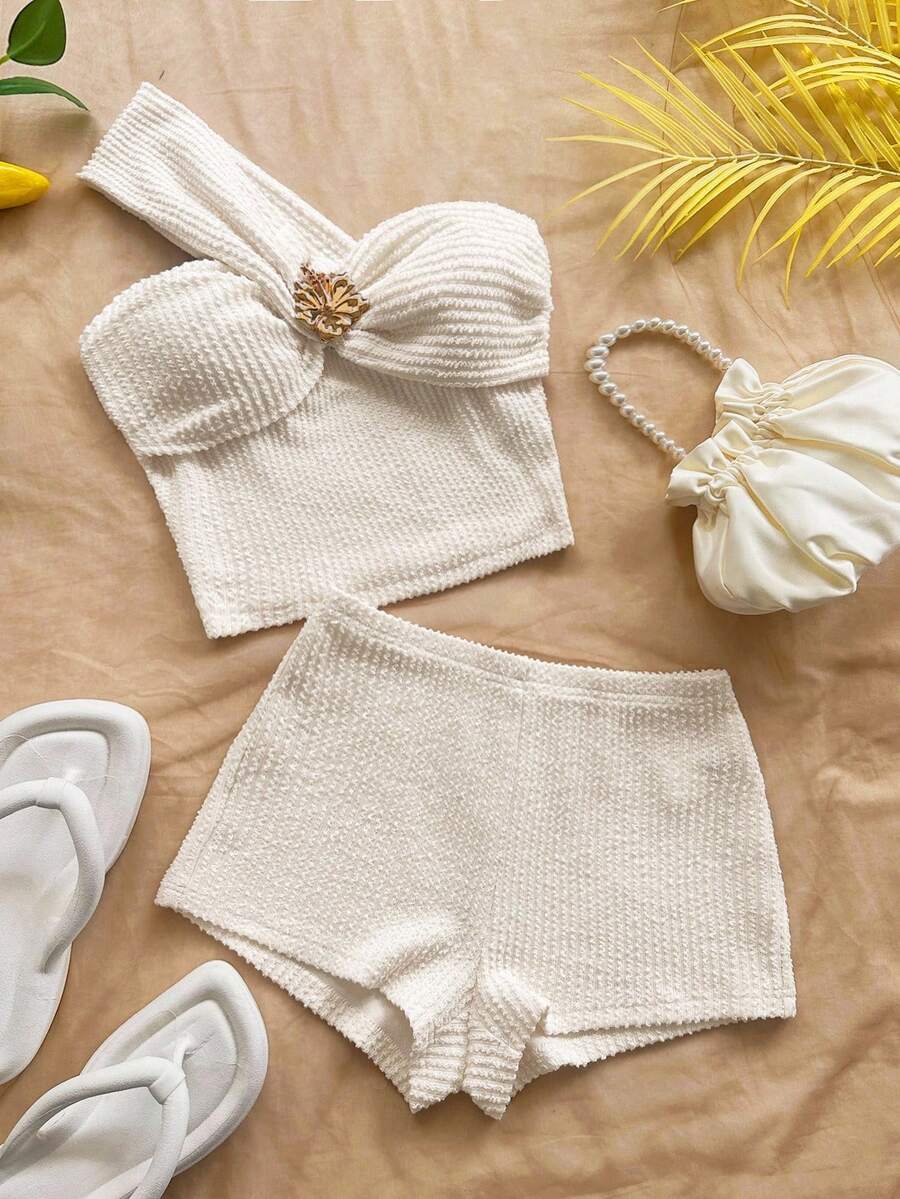 Tween girls apricot knitted texture halter top and elastic waistband shorts set.