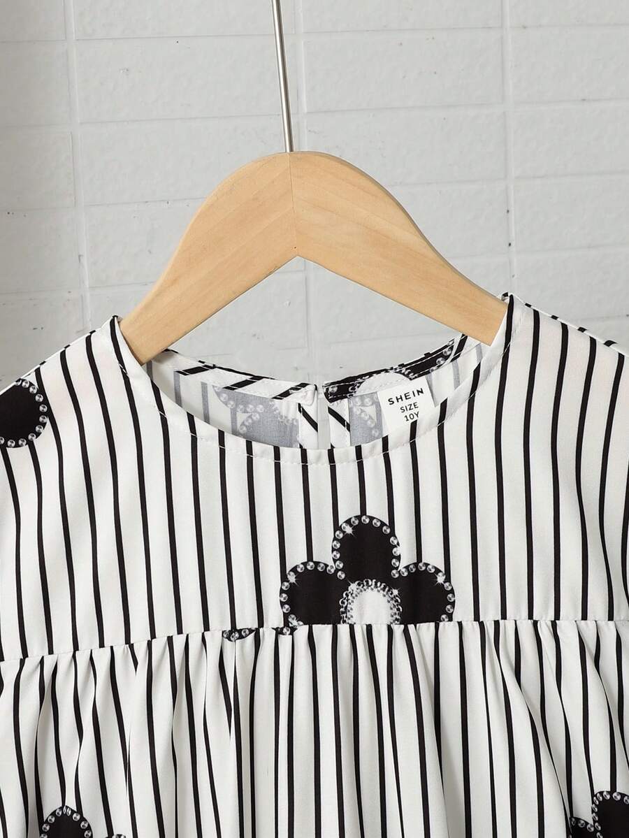 Tween girls casual black and white striped short sleeve smock dress with round neck and flounce hem
