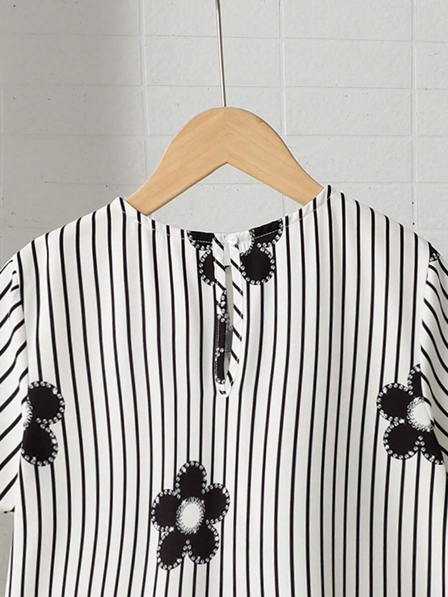Tween girls casual black and white striped short sleeve smock dress with round neck and flounce hem