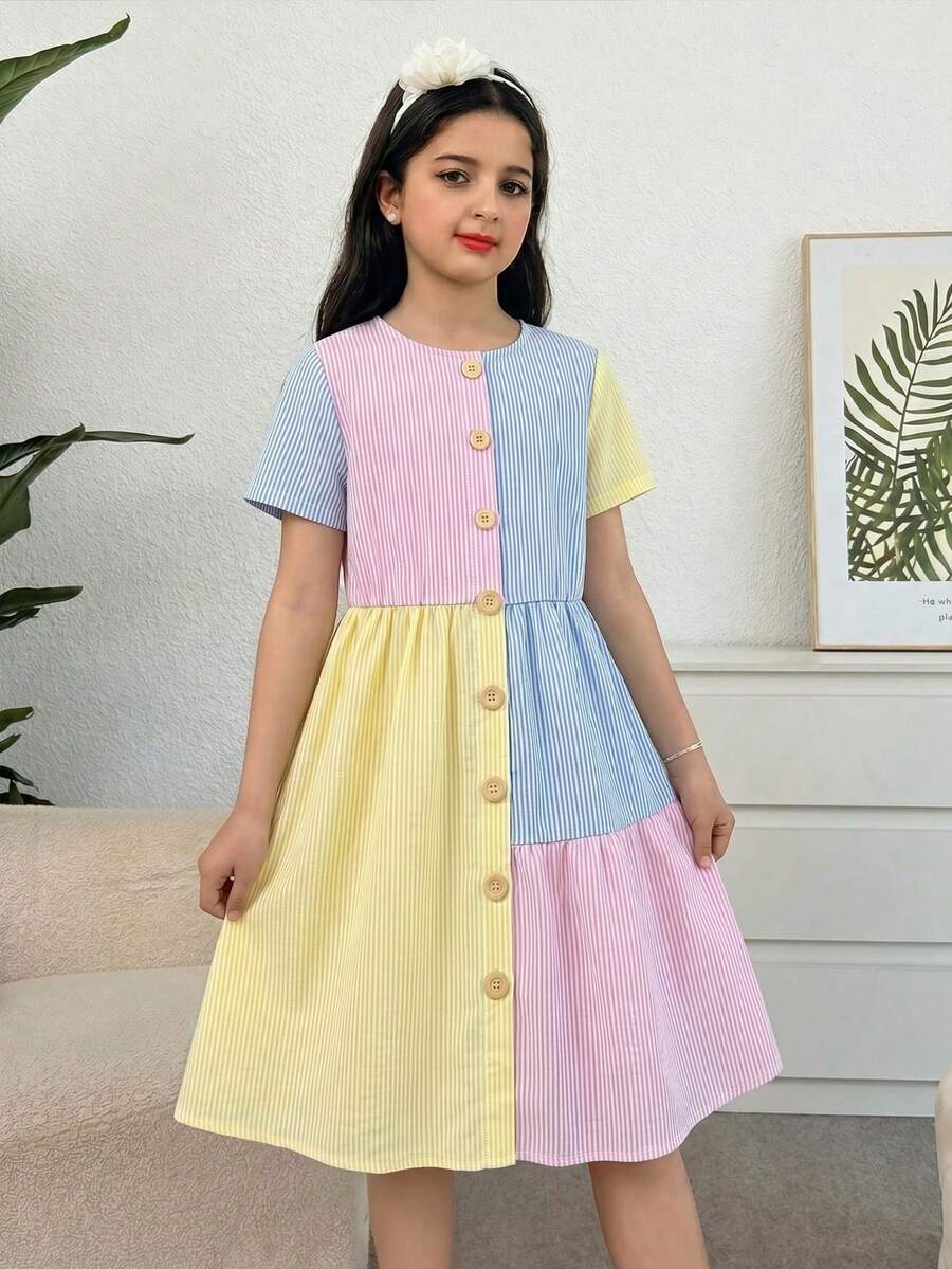 Tween girls casual colorblock short sleeve dress featuring a round neck, high waist flared hem, and button-front details.