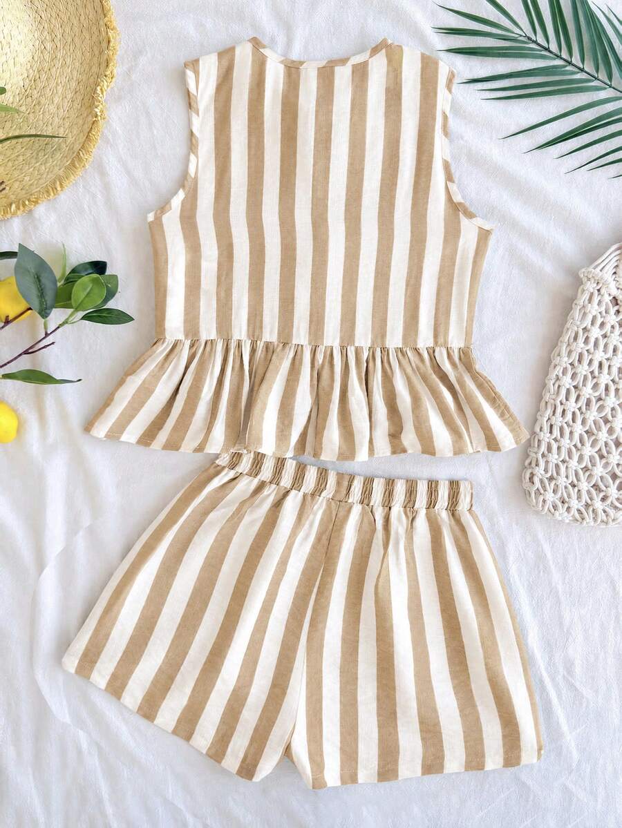 Tween girls green and white striped 2-piece summer set featuring a sleeveless bowknot ruffle crop top and casual shorts.
