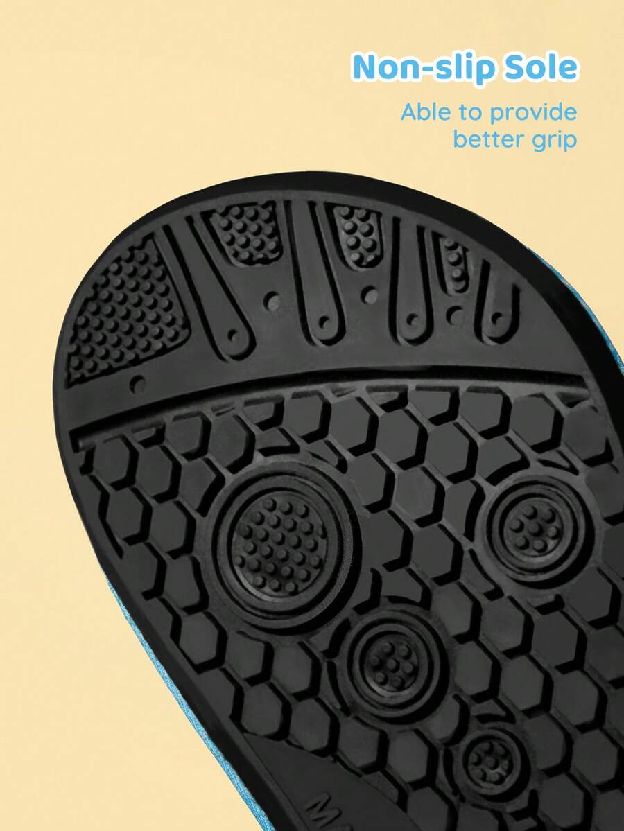 Girls cartoon pattern non-slip water shoes with slip-on closure and durable TPR outsole for beach and outdoor sports.