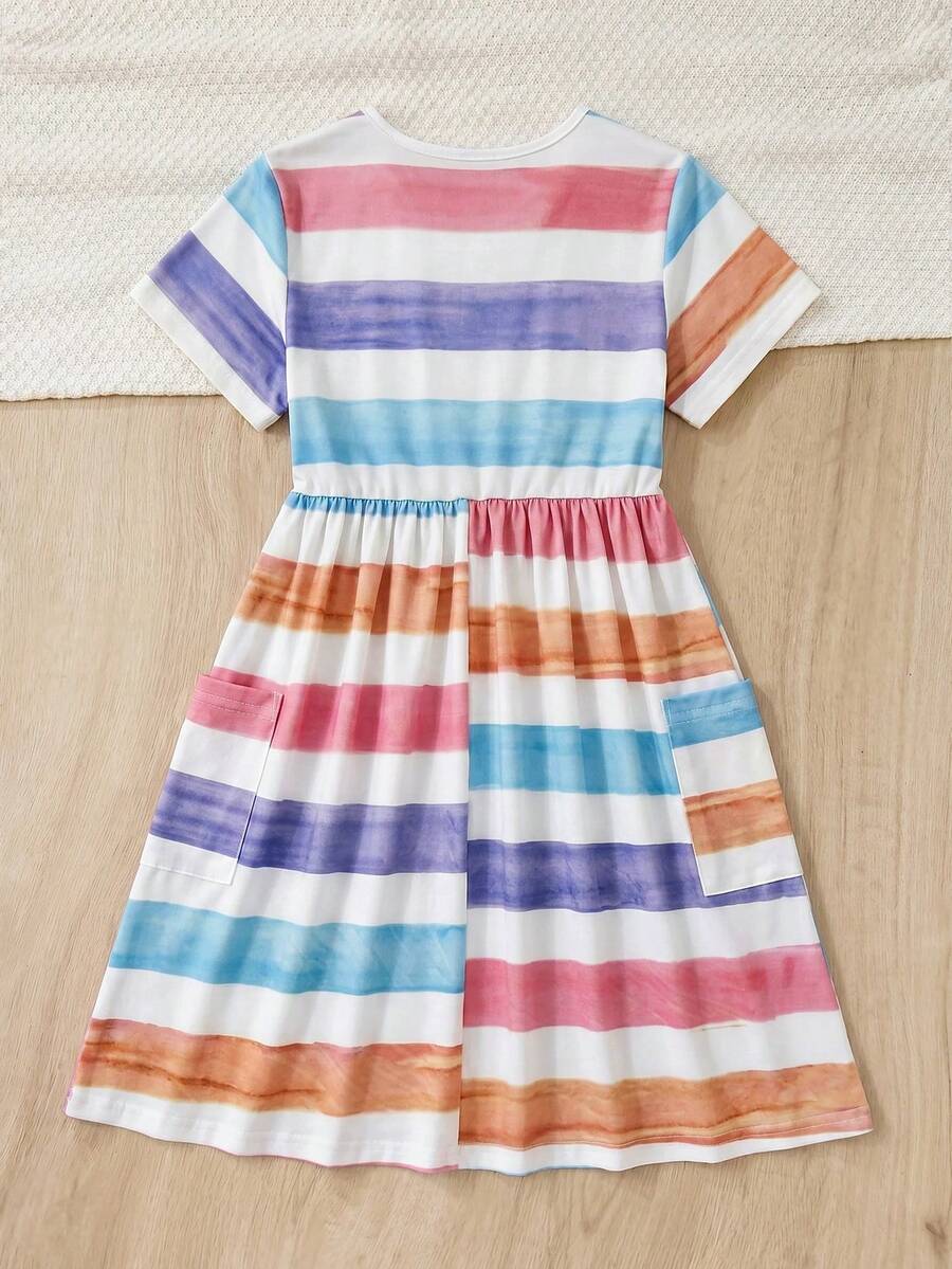 Tween girls casual colorblock short sleeve dress featuring a round neck, high waist flared hem, and button-front details.