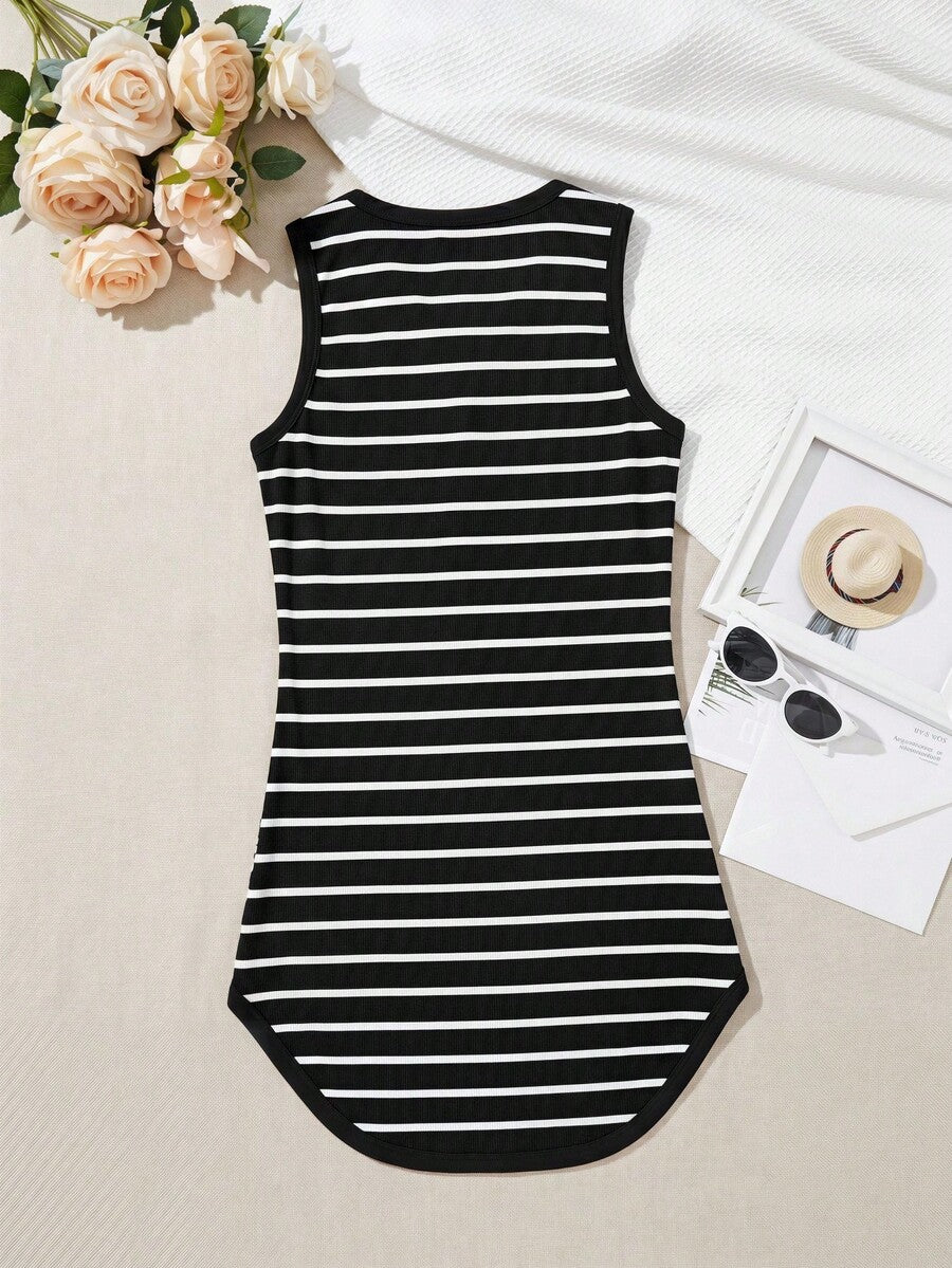 Tween girls sleeveless tie-dye tank dress with round neck, loose fit, short length, and asymmetrical hem in a casual streetwear style