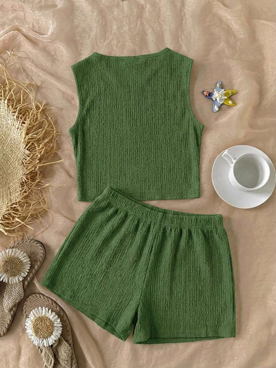 Tween girls black rib-knit round neck slim fit top and textured shorts casual summer set.