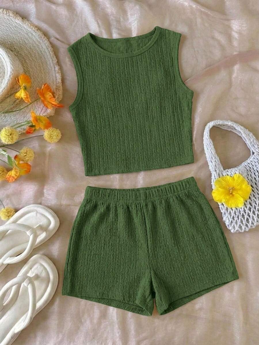 Tween girls black rib-knit round neck slim fit top and textured shorts casual summer set.