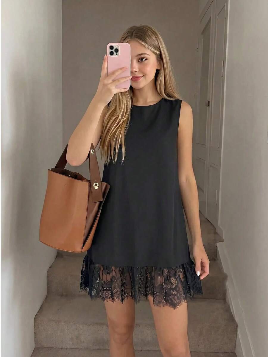 Tween girls casual leopard print smock mini dress featuring a round neck and flounce ruffle hem.