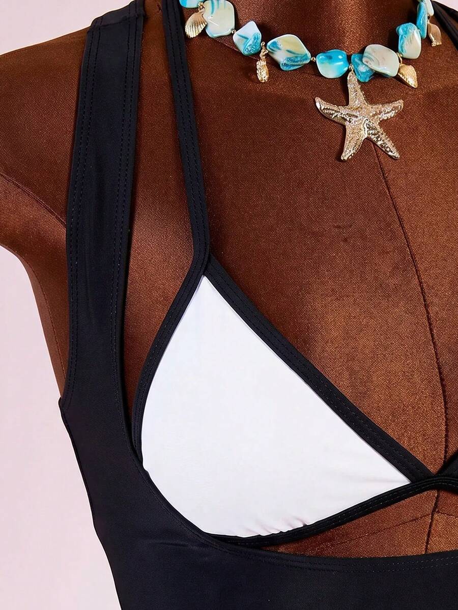 Blue 3-piece women's swimwear set featuring a 3D rose detailed triangle top with cutout tie closure and matching tie-side thong bottom.