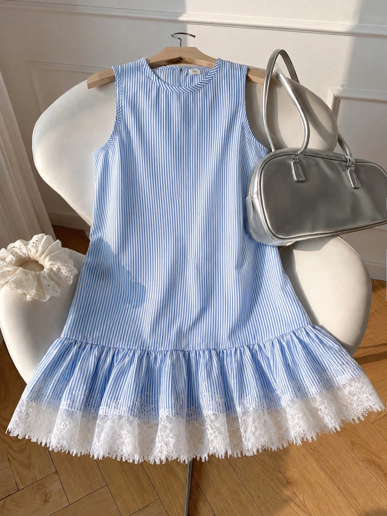 Tween girls sleeveless halter tunic dress with colorful rainbow striped colorblock pattern, button detail, short length, and regular fit for summer vacation or beach wear.