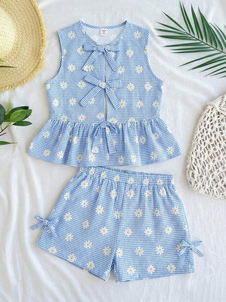Tween girls green and white striped 2-piece summer set featuring a sleeveless bowknot ruffle crop top and casual shorts.