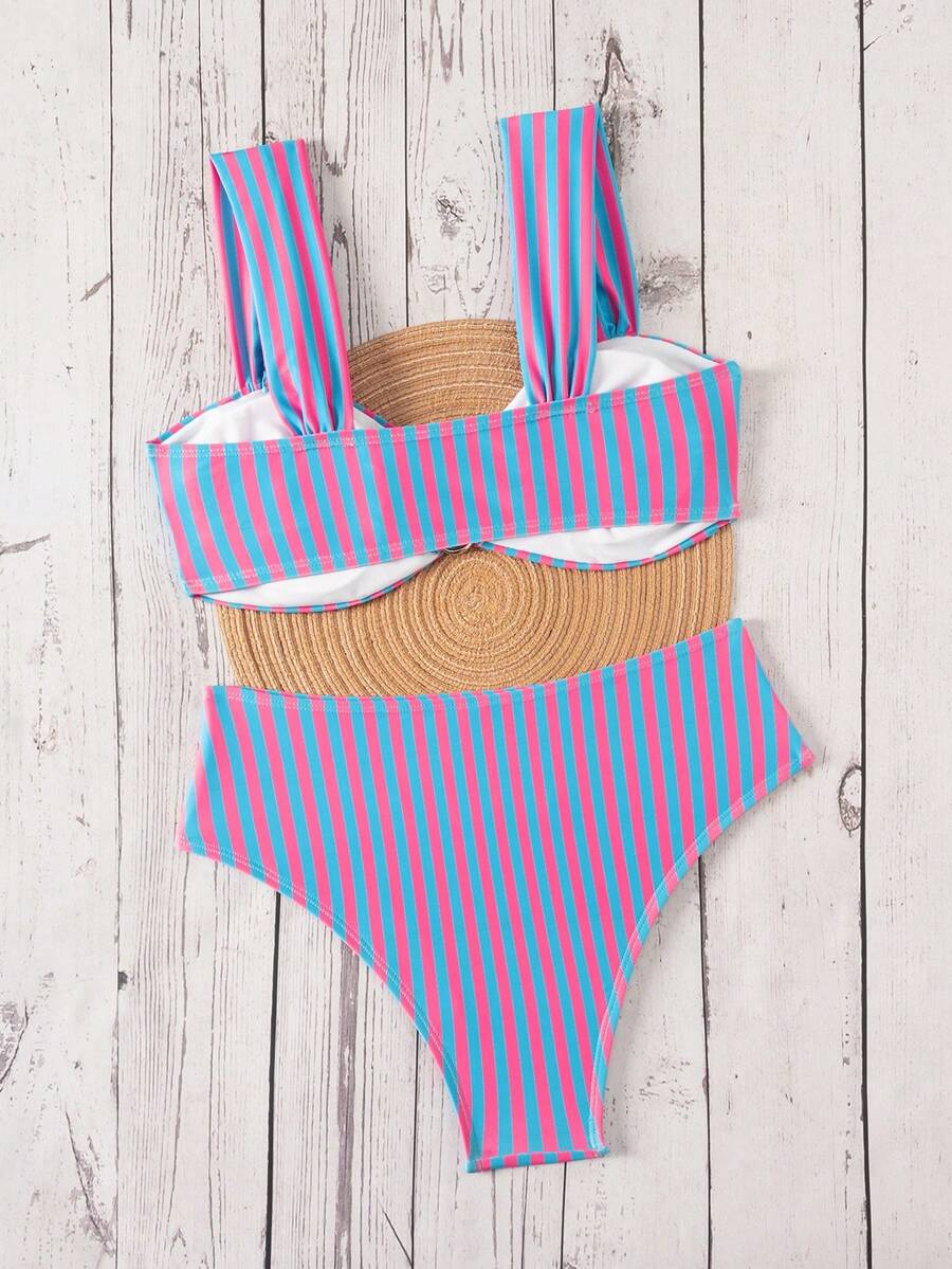 Springbreak black high waist bikini set for women featuring wireless bra top with ruffle lettuce trim and V-wired detail.